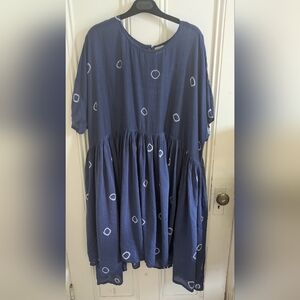 Norwhite Norblack Blue Women's Dress with Geometric Pattern